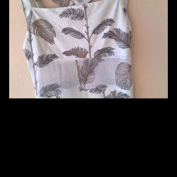 Chaser Women's dress open and crossed in the back Size S - Picture 7 of 7